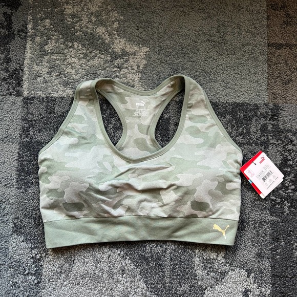 Puma Tops - Puma Green Camo Activewear Sports Bra NEW Women's Size 2X